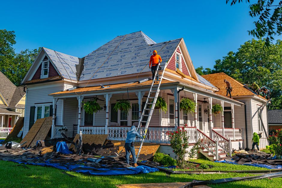 Skylight Leaks: Common Causes and Fixes